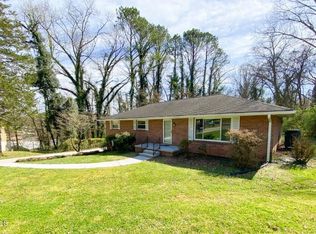 1809 Sugarmaple Ln, Knoxville, TN 37914