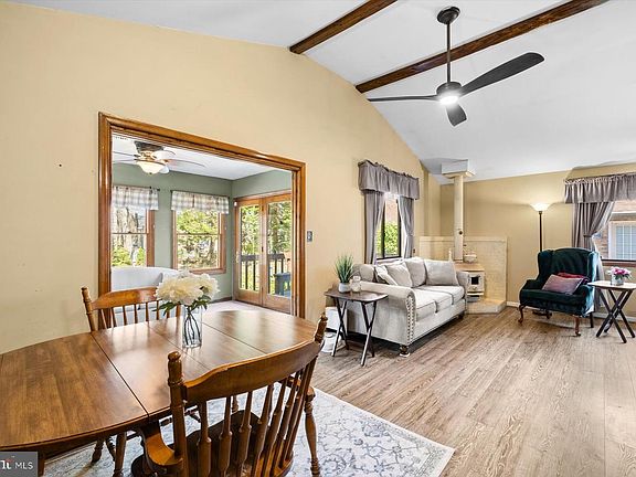 2nd image of 13 Sloop Ln