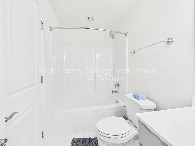 1241 Old Trail Dr — Photo 4