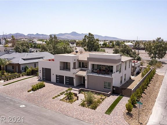 4th image of 2920 Galena Dr