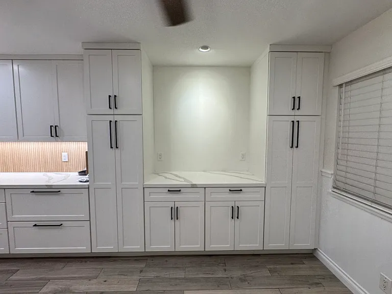 2620 Elden Ave #B5 — Photo 6