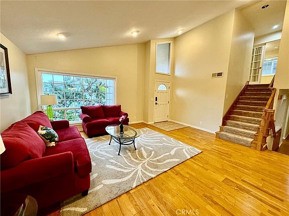 3rd image of 3632 Myrtle St