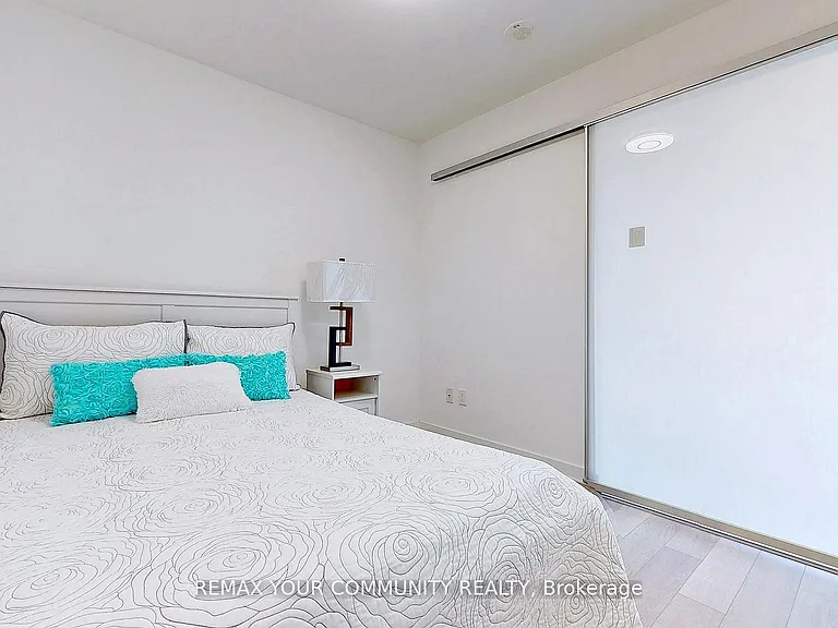 5180 Yonge St #3305 — Photo 23
