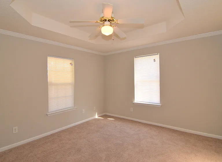 3609 Dayton St — Photo 9