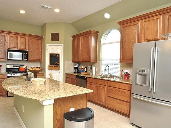 5th image of 26410 Sundown Cove Ln