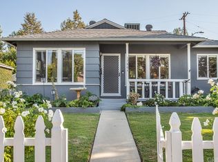 17864 Bessemer St, Encino, CA 91316