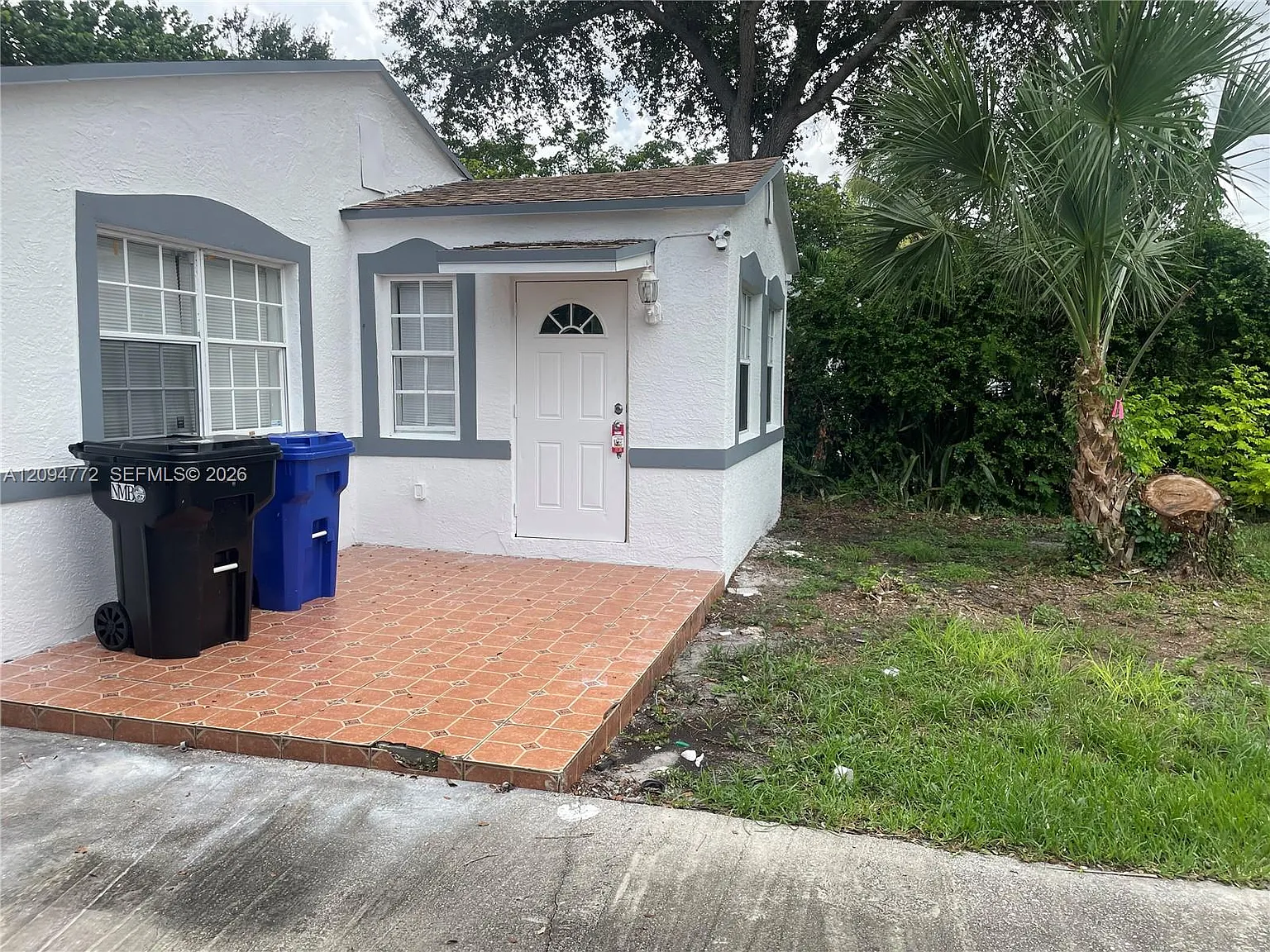 2 bed, 1.0 bath, $2,500 — Photo 3