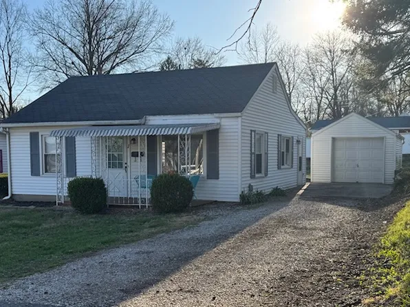 (undisclosed Address), Jacksonville, IL 62650