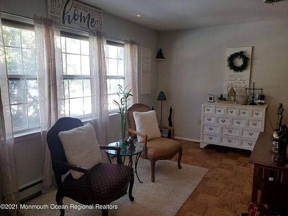 4th image of 66B Cambridge Cir