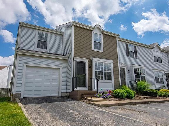 3rd image of 4961 Singleton Dr