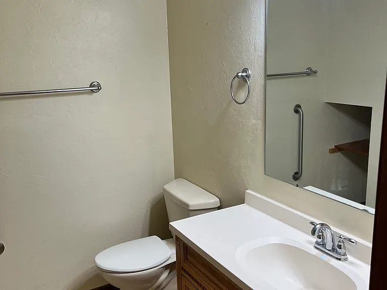 1405 Tamara Dr — Photo 17