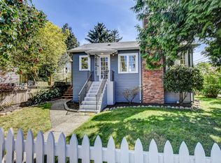 701 N 100th St, Seattle, WA 98133