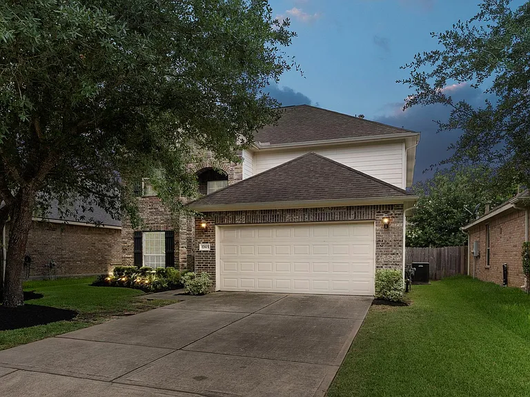 17815 Misty Pond Ct — Photo 1