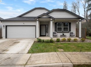 789 S 52nd Pl, Springfield, OR 97478