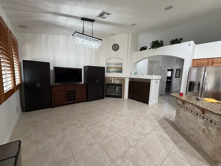 5791 Magini Ave — Photo 8