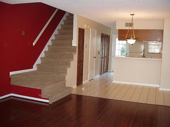 5th image of 11304 Grandville Dr