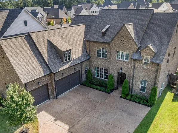 3358 Hidden Bend Ln, Collierville, TN 38017