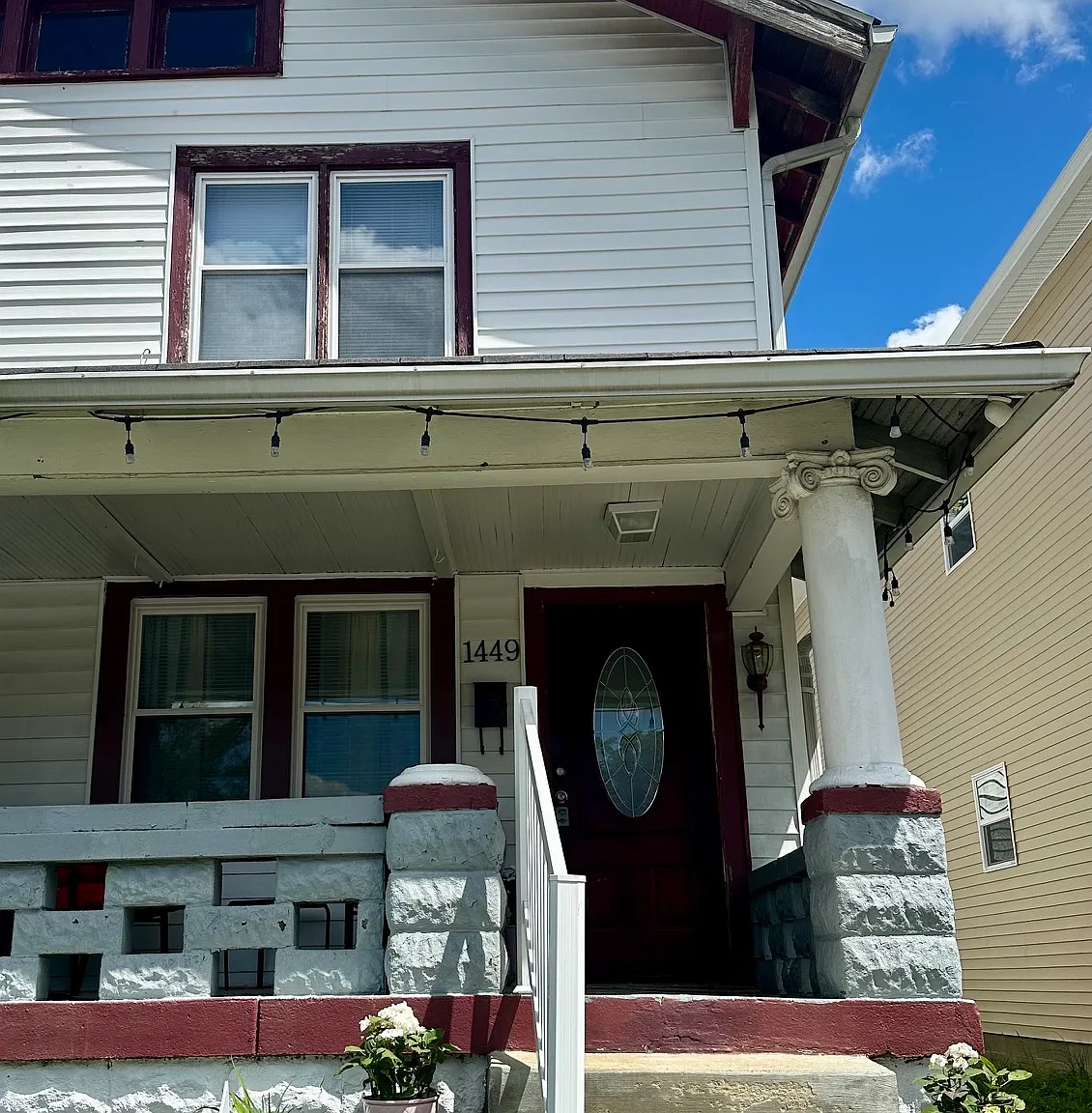 3 bed, 1300 sqft, $1,700 — Photo 2