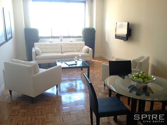 4th image of 205 E 95th St APT 33M