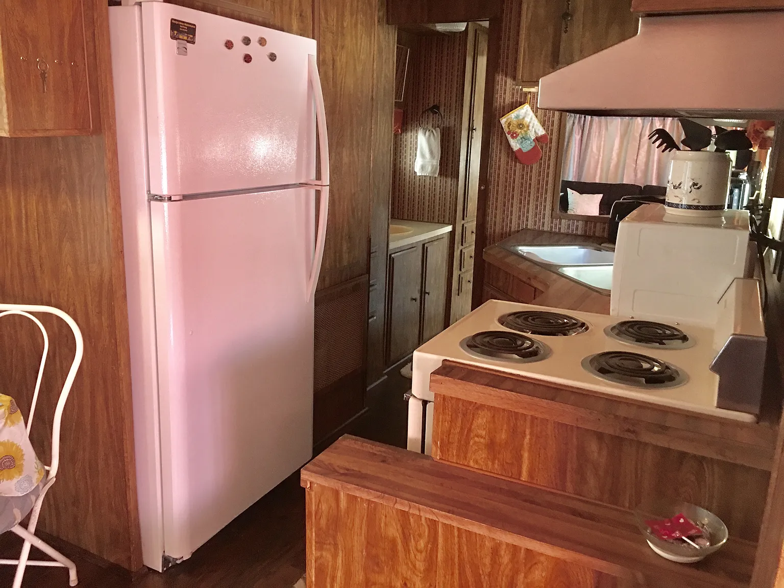 1 bed, 350 sqft, $695 — Photo 4