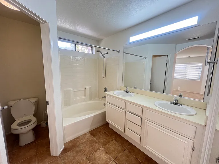 10895 Caminito Arcada — Photo 15