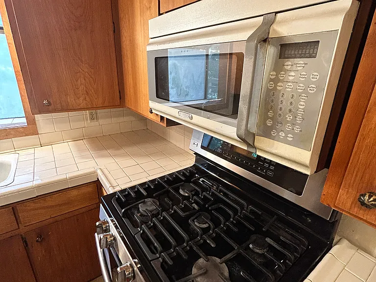 10200 Hideaway Pl — Photo 11