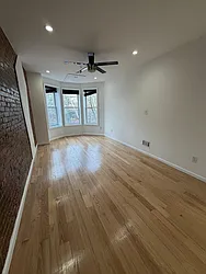 404 Marion Street, #2