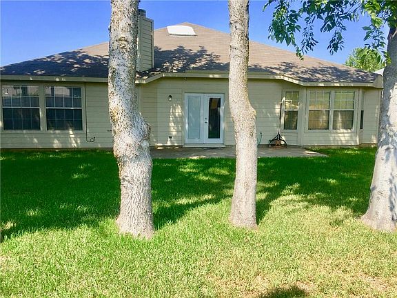4th image of 6407 Saint Leonard Dr
