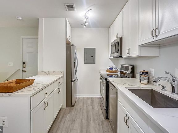 4th image of 10721 Hampton Mill Ter APT 208