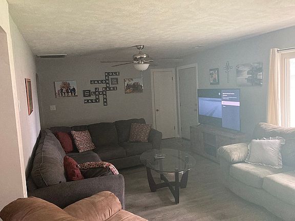 3rd image of 3404 N Virginia Ave