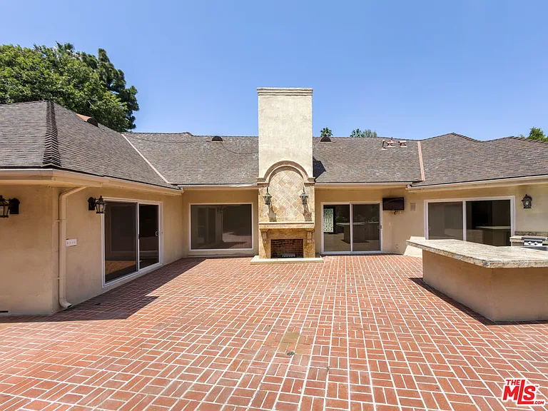 1094 Garden Ln — Photo 65