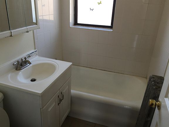 3rd image of 6701 S Union Ave #17166419