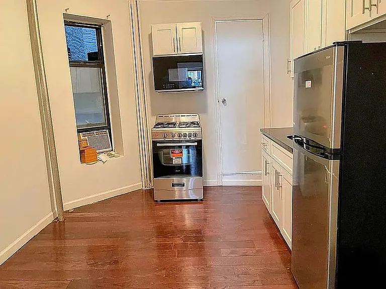 274 W 115th St #A — Photo 4