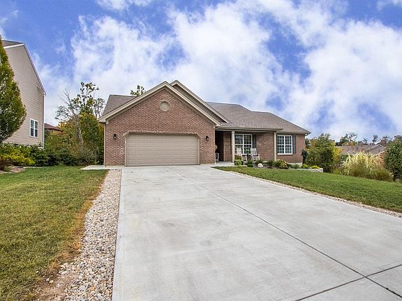 2nd image of 6869 Jennifer Lynn Dr