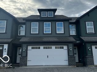 15155 Farrington Way, Fishers, IN 46037