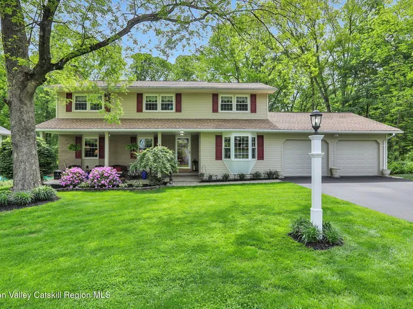 135 Fairway Drive, Hurley, NY 12443