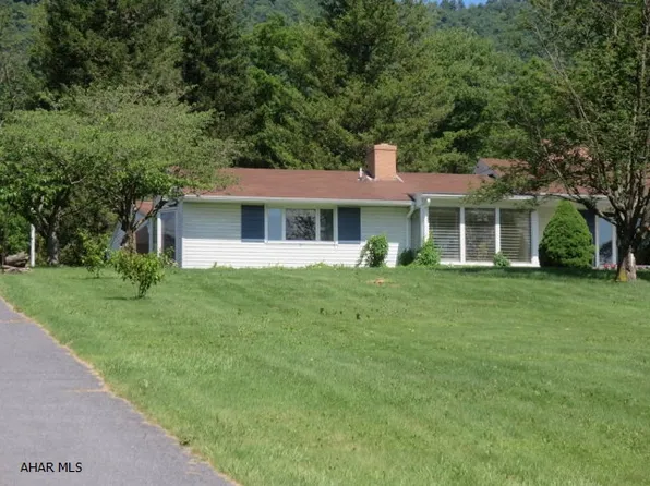 9443 Us Route 220, Bedford, PA 15522