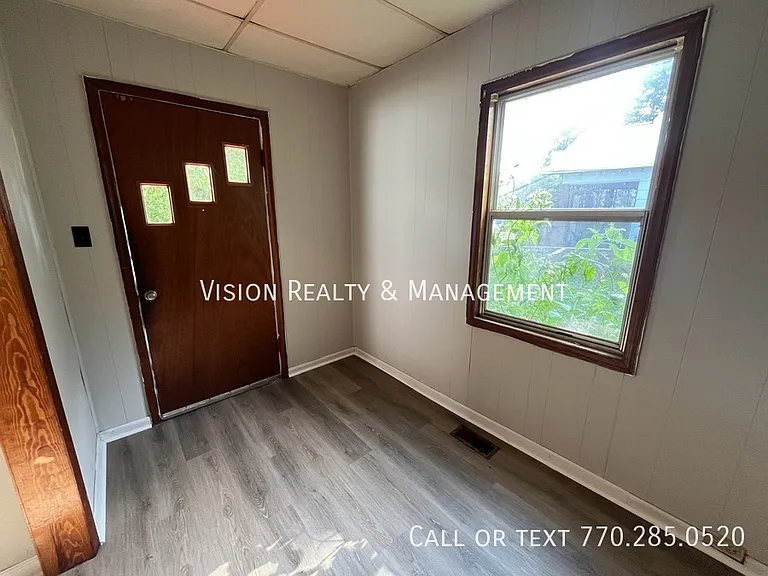 802 Williams St — Photo 26
