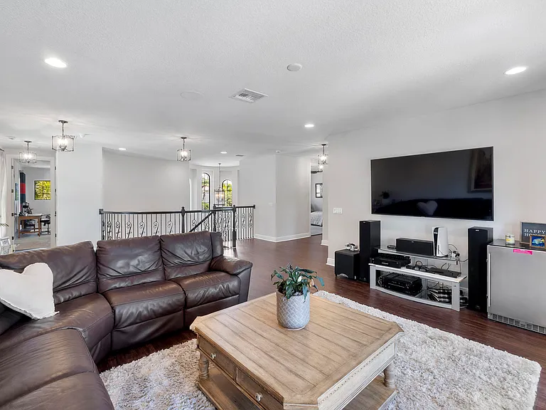 10282 Emerson St — Photo 33