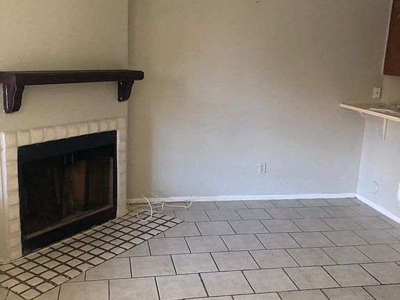 5th image of 4601 N 102nd Ave Unit 1187