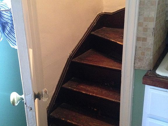 secret servant's stairwell