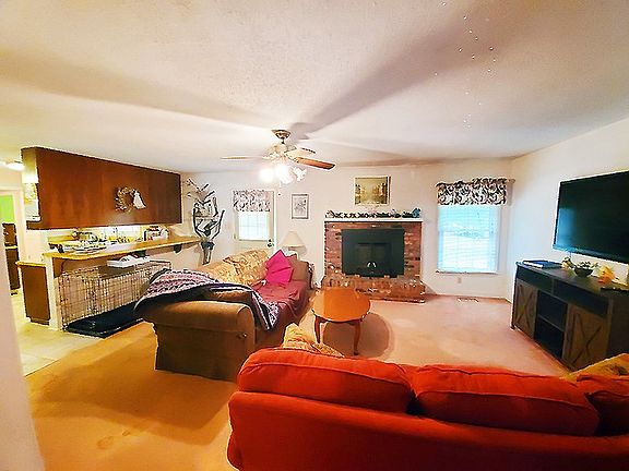 3rd image of 6577 Chriswood Dr