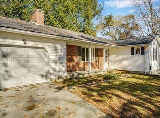 51 Hunters Hill Cir, Amherst, MA 01002