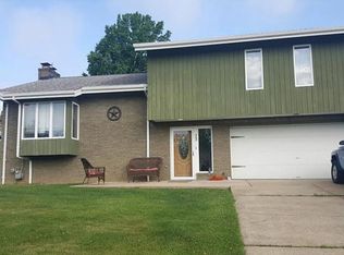 73 Locust Ave, Charleroi, PA