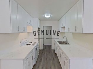 16162 Malaga Lane, Huntington Beach, CA 92647