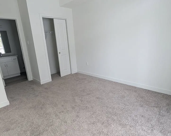 824 Woolwich St #159 — Photo 14
