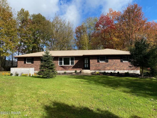 19 Center Ave, Honesdale, PA 18431