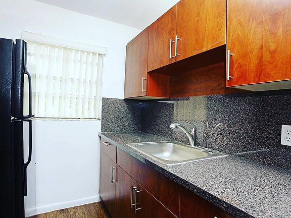 4th image of 1460 NW 2nd St APT 203A