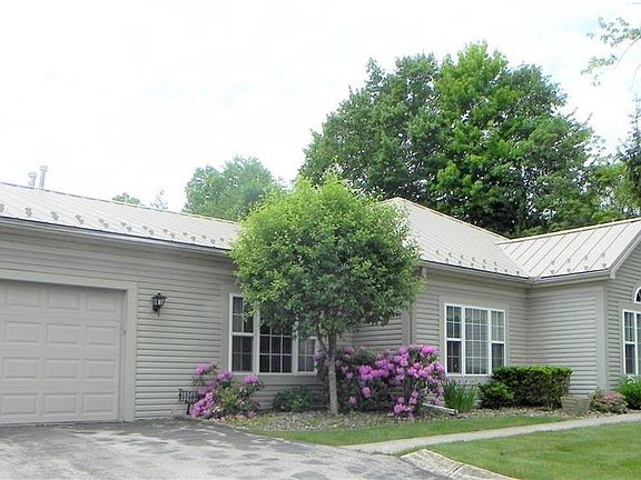 2nd image of 12503 Dawn Dr
