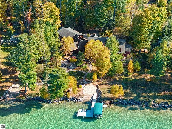 3rd image of 13615 Chippewa Camp Rd